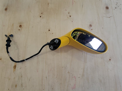 2005 CORVETTE RH PASSENGER SIDE VIEW MIRROR MILLENIUM YELLOW PAINT CODE 79U / 5593. RPO OPTION DD0. COMPATIBLE PART #S: 15795842, 10390519 34038 - image 1