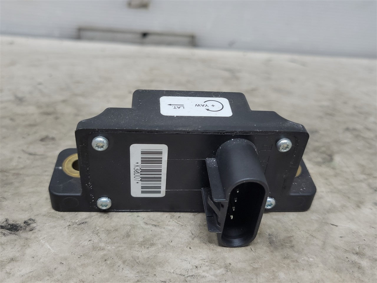 2005 CORVETTE YAW RATE STABILITY MODULE SENSOR 10307709 34045 - image 4