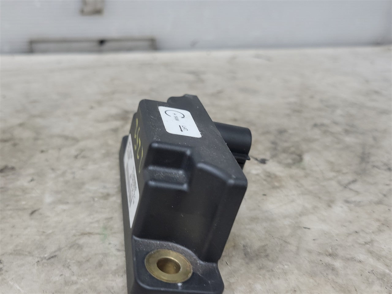 2005 CORVETTE YAW RATE STABILITY MODULE SENSOR 10307709 34045 - image 5