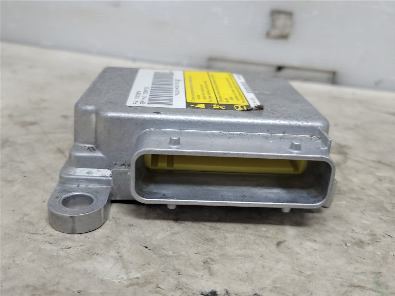 2005 CORVETTE OEM CRASH MODULE 10302874 NO HARD CODES SET 34046 - image 5