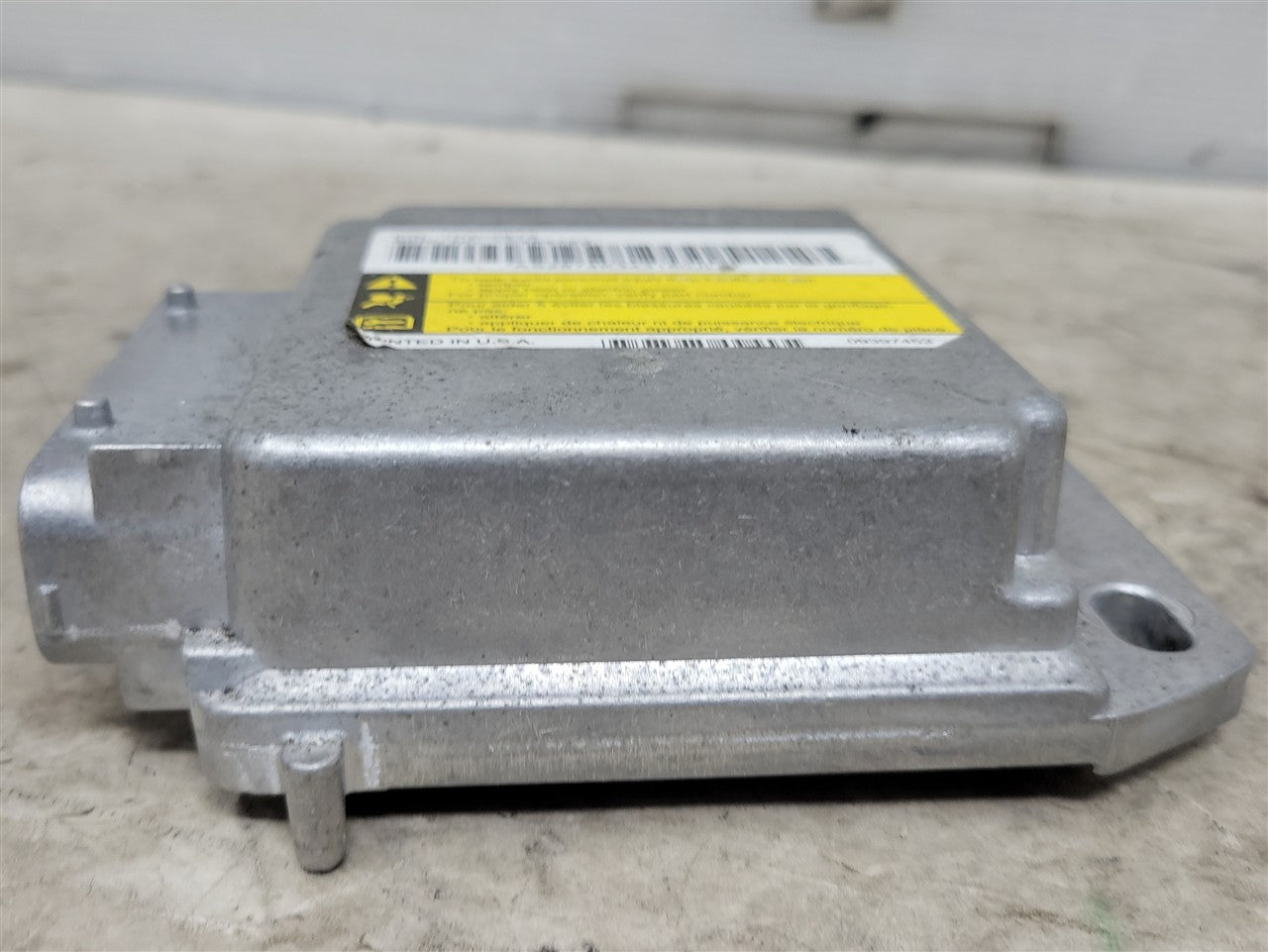 2005 CORVETTE OEM CRASH MODULE 10302874 NO HARD CODES SET 34046 - image 6