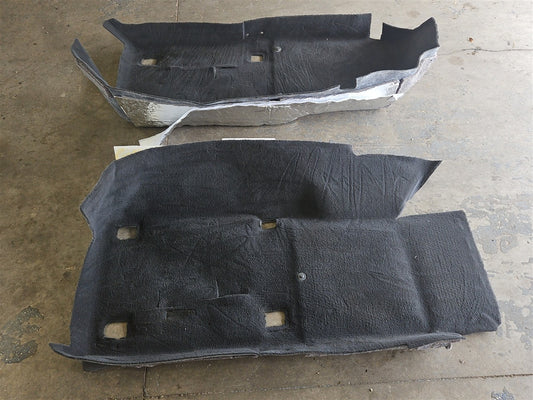 2005 CORVETTE FRONT OEM CARPET PAIR CLEAN 52K MILES LH DRIVER & RH PASSENGER SIDE. 34051 - image 2