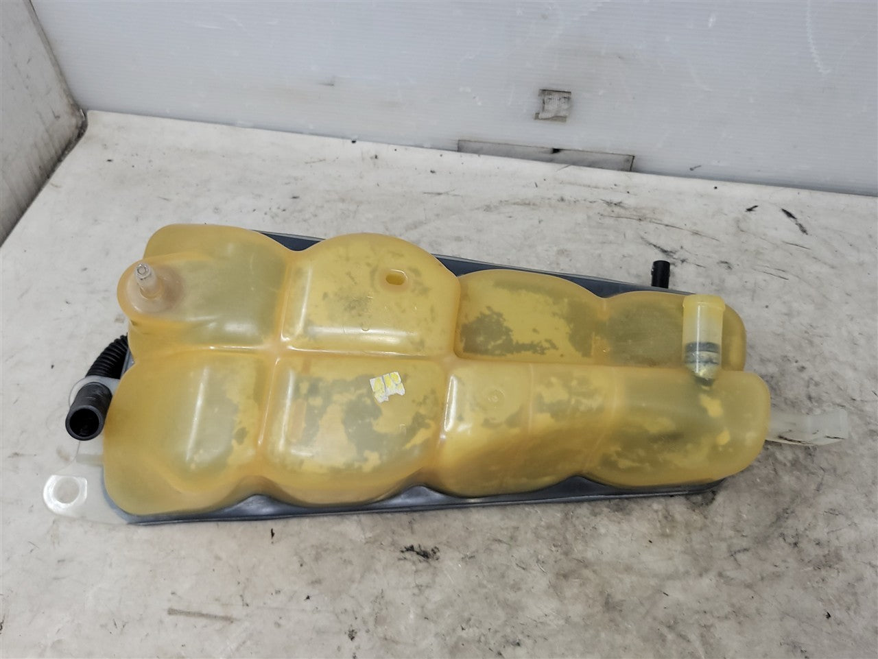 2005 CORVETTE OEM COOLANT RESERVOIR OVERFLOW SURGE TANK BOTTLE 52K MILES 34052 - image 8