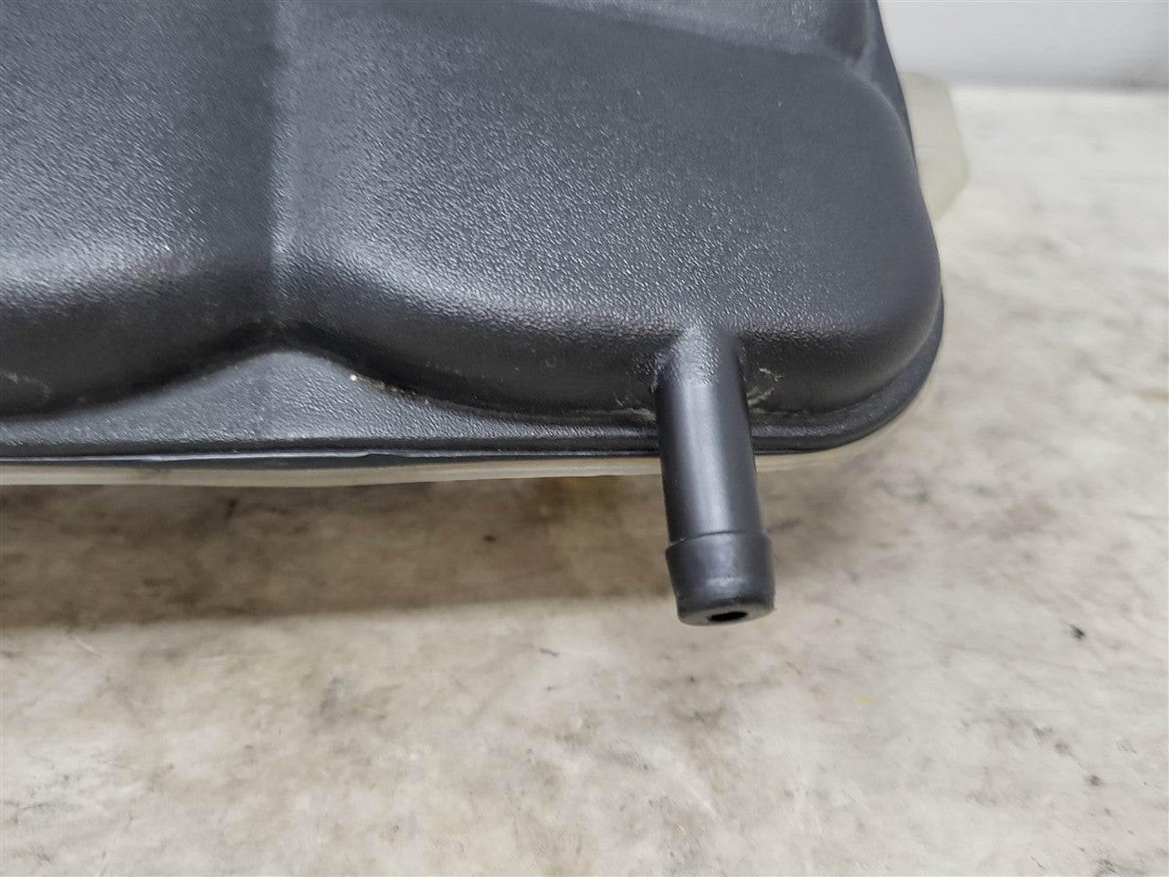 2005 CORVETTE OEM COOLANT RESERVOIR OVERFLOW SURGE TANK BOTTLE 52K MILES 34052 - image 10