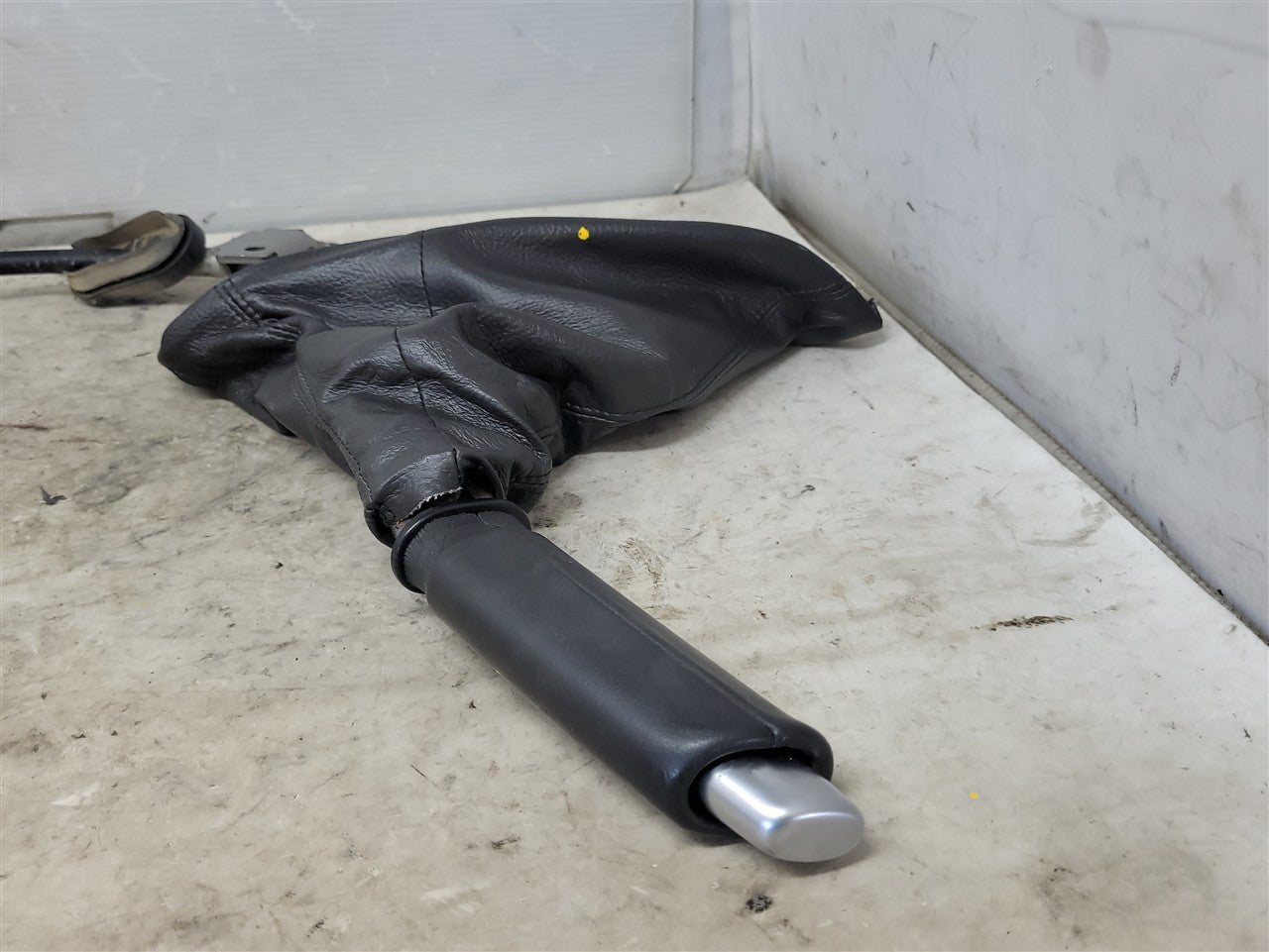 2005 CORVETTE EMERGENCY PARKING PARK E BRAKE EBRAKE HANDLE 52K MILES 34058 - image 7