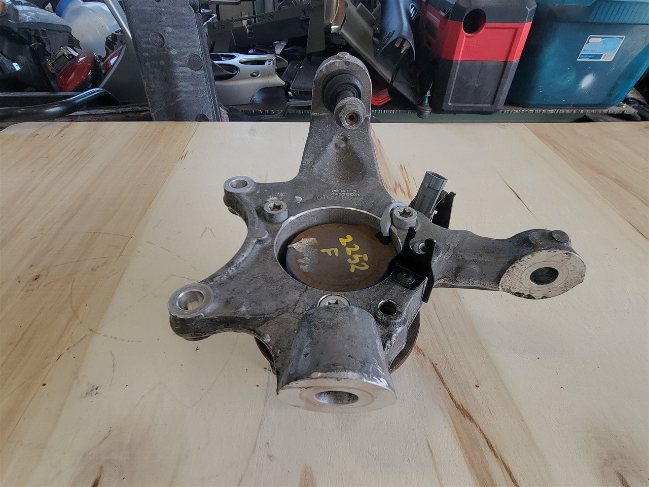 2005 CORVETTE LH FRONT SPINDLE WITH HUB 52K MI 34059 - image 3