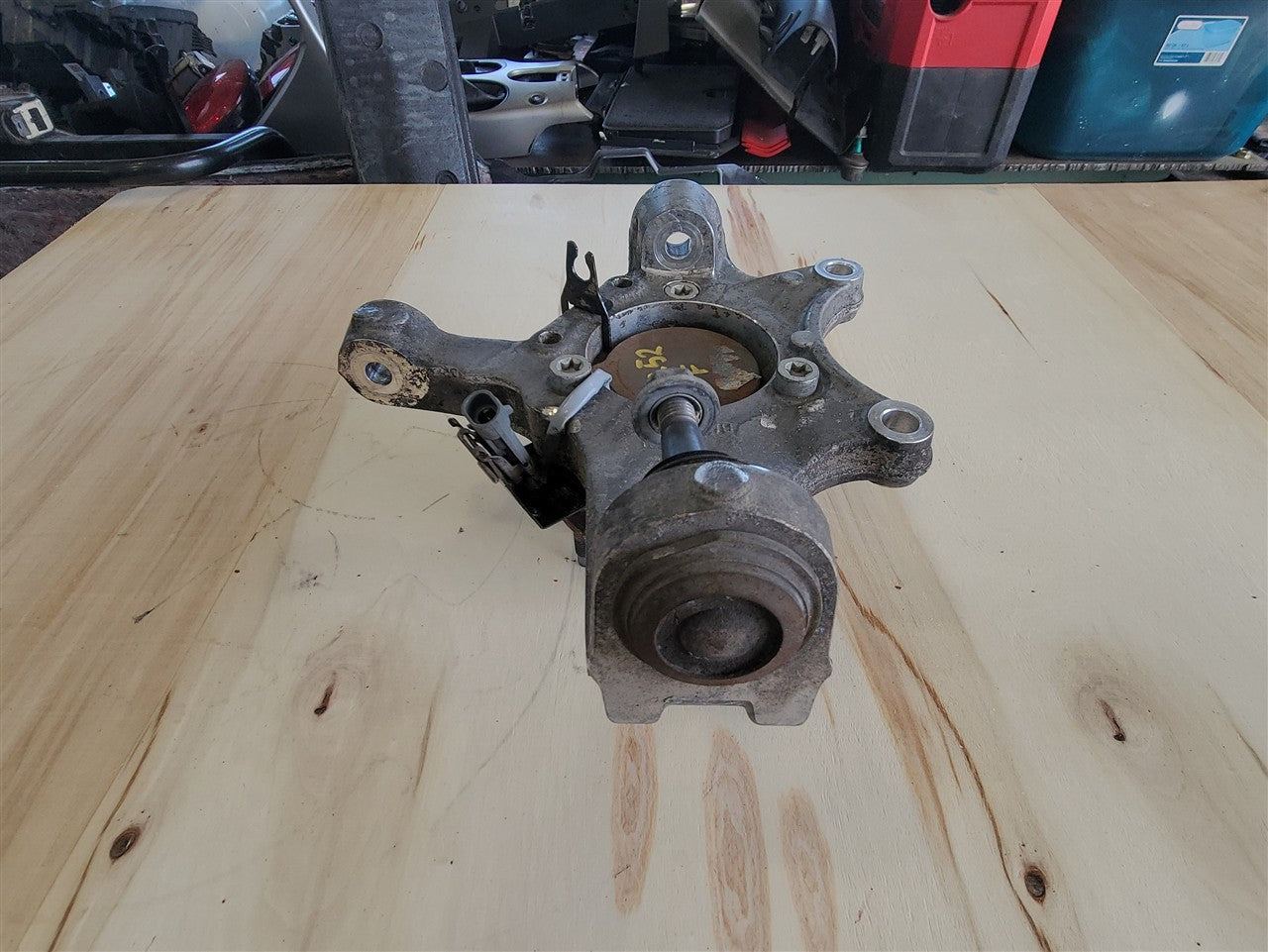 2005 CORVETTE LH FRONT SPINDLE WITH HUB 52K MI 34059 - image 5