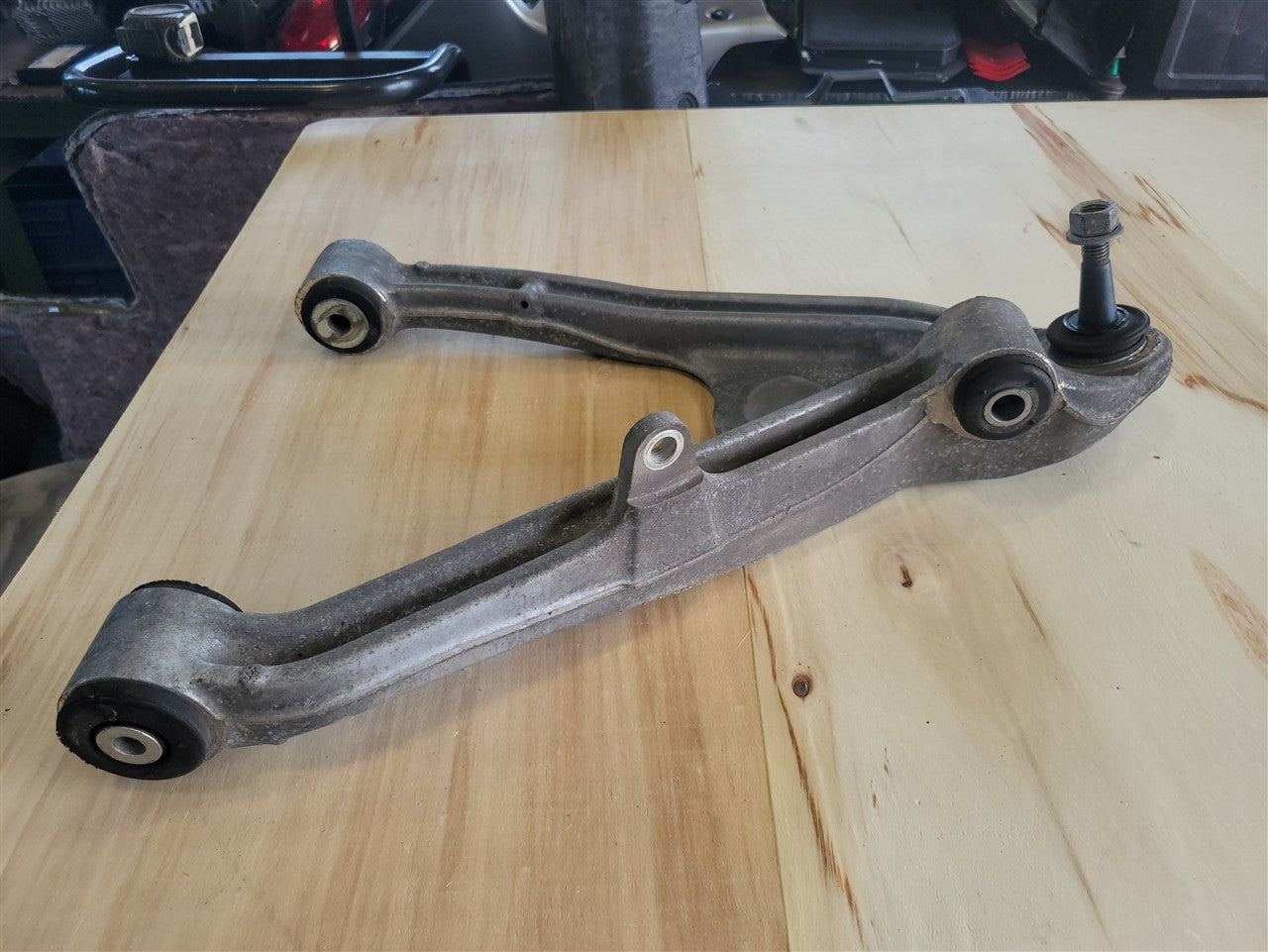 2005 CORVETTE RH REAR LOWER CONTROL ARM 52K MI 34071 - image 3