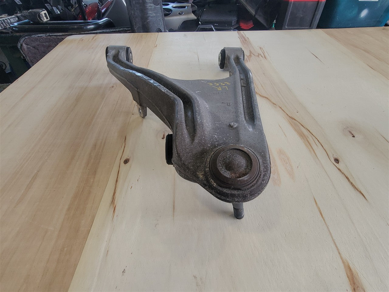 2005 CORVETTE LH REAR LOWER CONTROL ARM 52K MI 34072 - image 9
