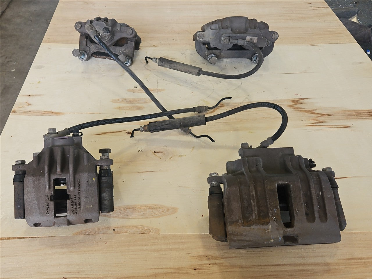 2005 CORVETTE FRONT & REAR BRAKE CALIPERS 52K MILES 34077 - image 2