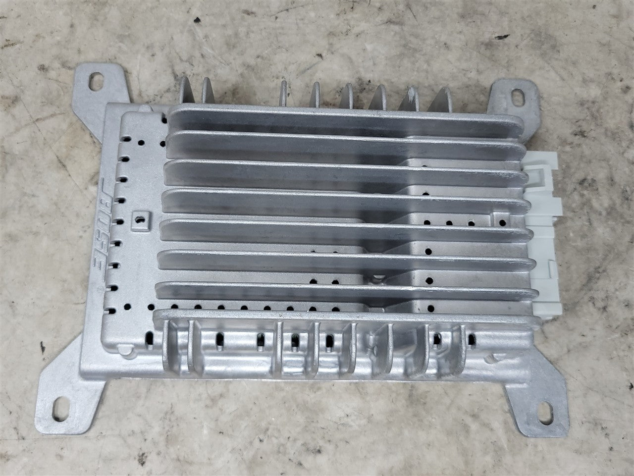 2005 CORVETTE BOSE AMP RADIO AMPLIFIER 10366699 RPO U65 COUPE 34083 - image 1