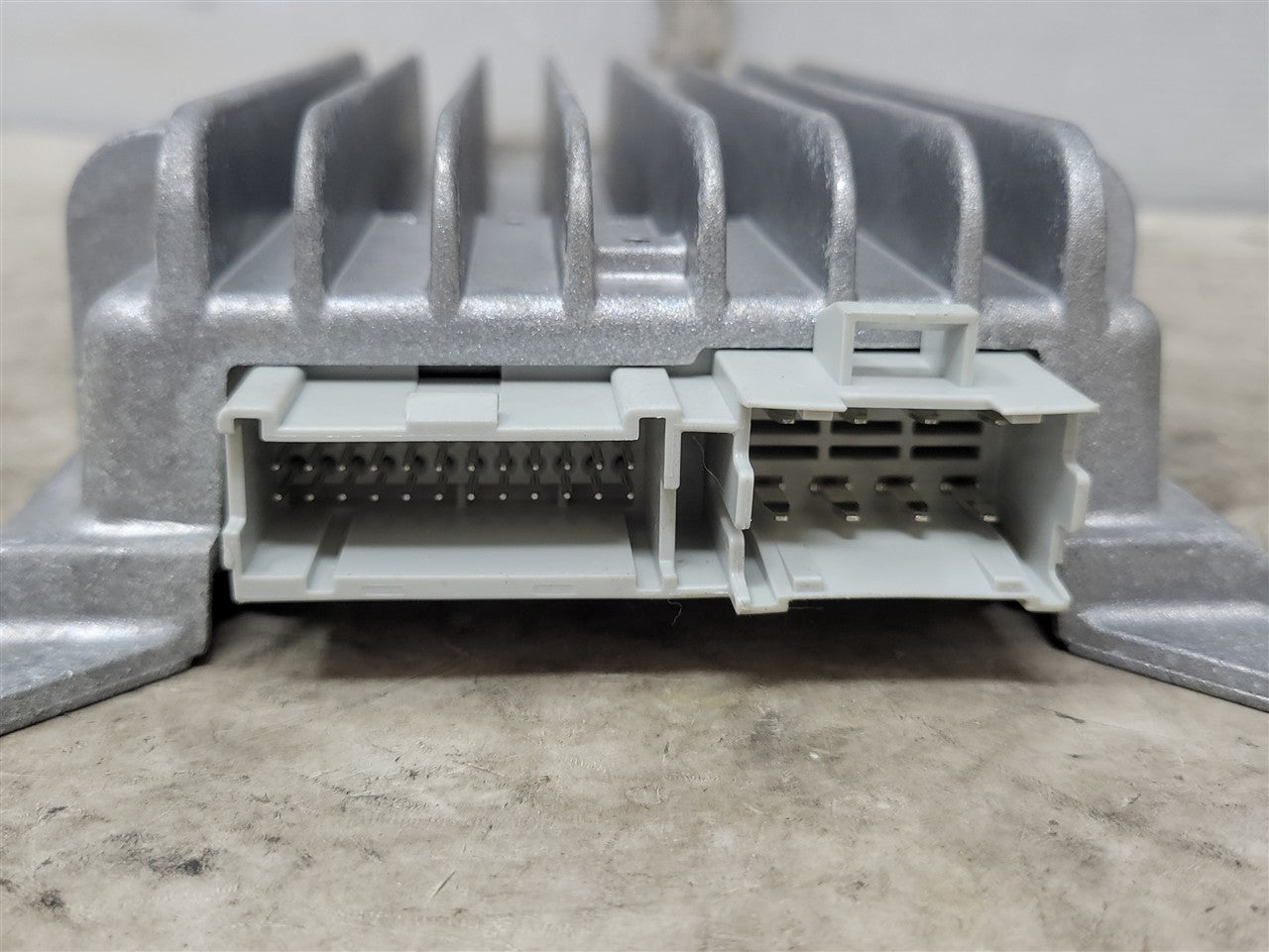 2005 CORVETTE BOSE AMP RADIO AMPLIFIER 10366699 RPO U65 COUPE 34083 - image 6
