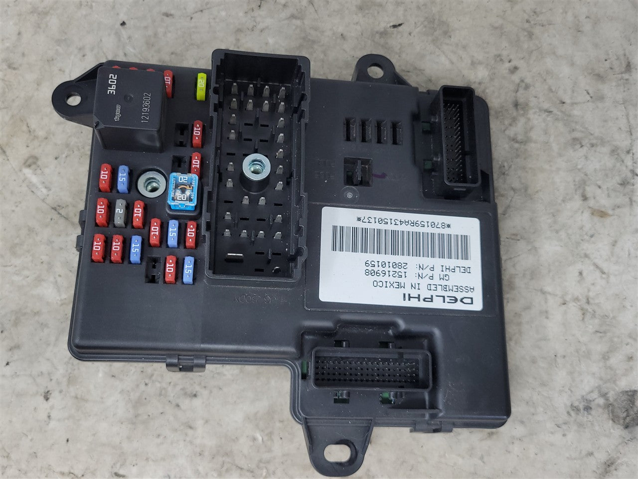 2005 CORVETTE BCM BODY CONTROL MODULE 15216908 RH PASSENGER FUSE PANEL 34084 - image 1