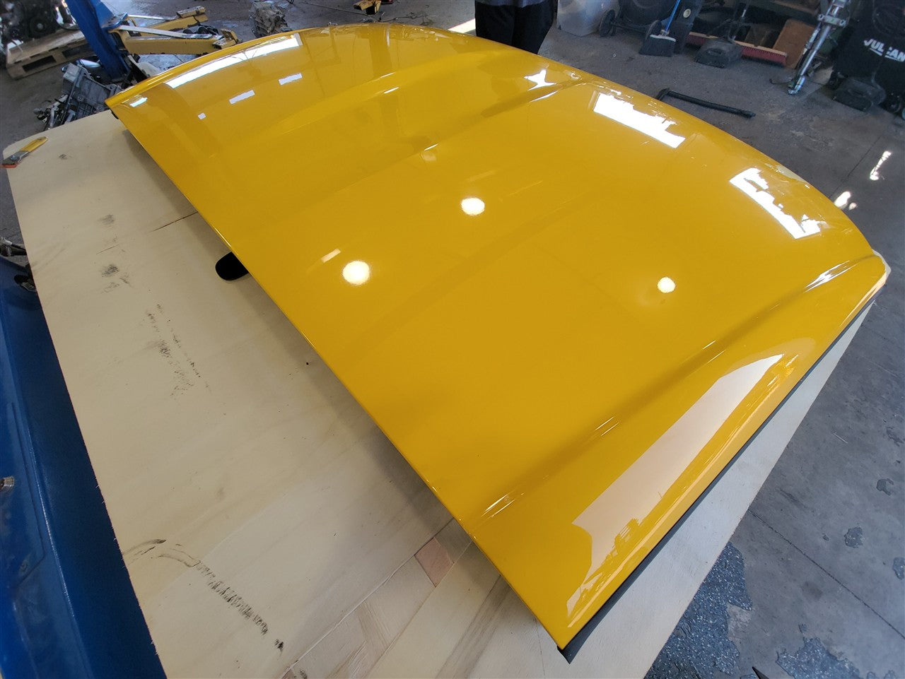 2005 CORVETTE TARGA TOP ROOF PANEL YELLOW 79U FIBERGLASS 34090 - image 8