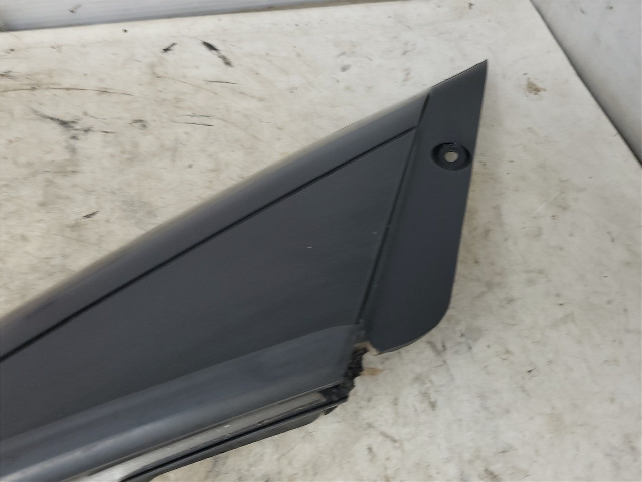 2005 CORVETTE RH A PILLAR EXTERIOR APPLIQUE 22773105 34093 - image 10