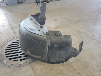 2005 CORVETTE RH PASSENGER REAR WHEEL INNER FENDER LINER 34103 - image 10