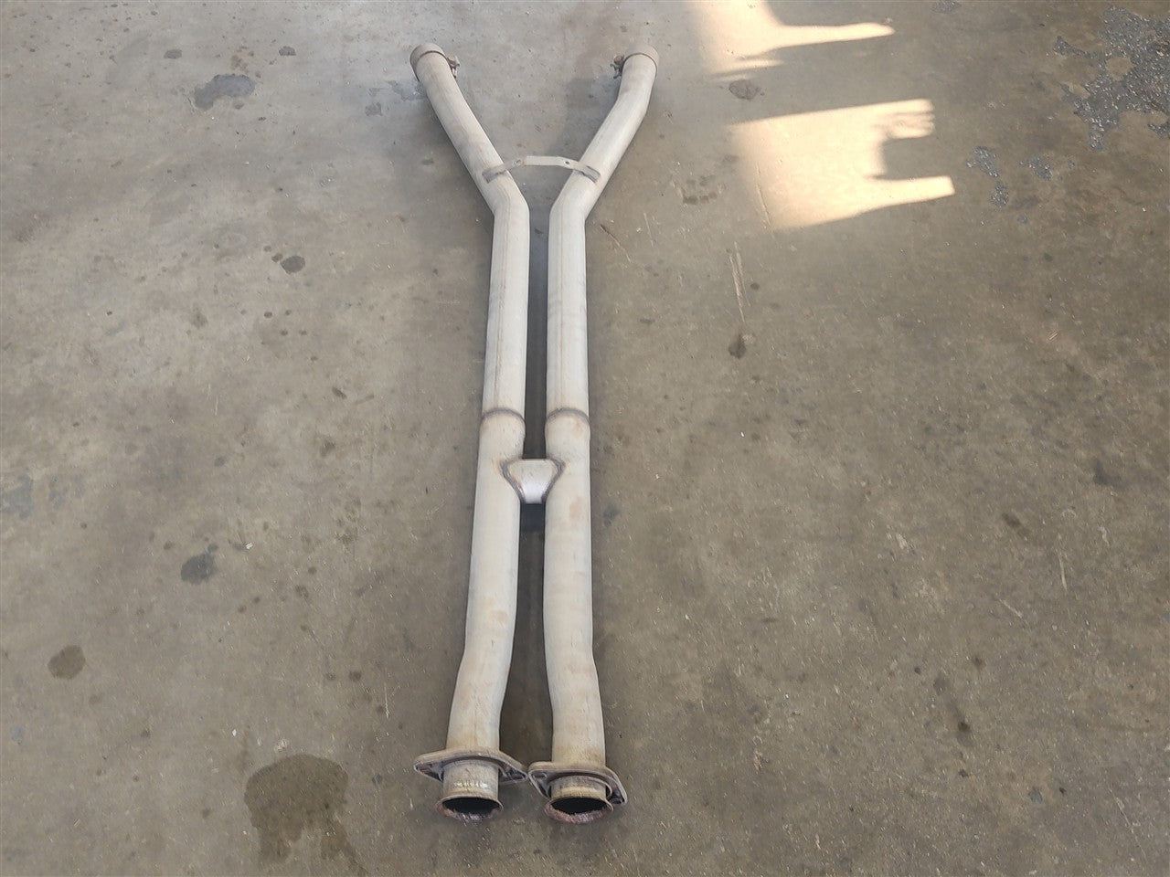 2005 CORVETTE OEM MID EXHAUST WITH H PIPE 52K MILES 34119 - image 12