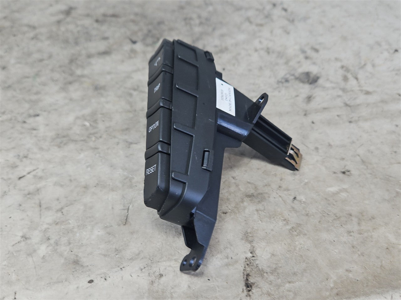 2005 CORVETTE DIC DRIVER INFORMATION CONTROL SWITCH 10363916 34121 - image 4