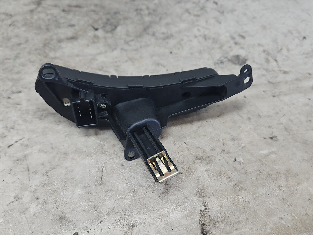 2005 CORVETTE DIC DRIVER INFORMATION CONTROL SWITCH 10363916 34121 - image 7