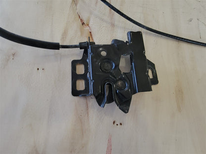 2005 CORVETTE HOOD LATCH PAIR LH RH WITH CABLES & RELEASE HANDLE 34125 - image 6