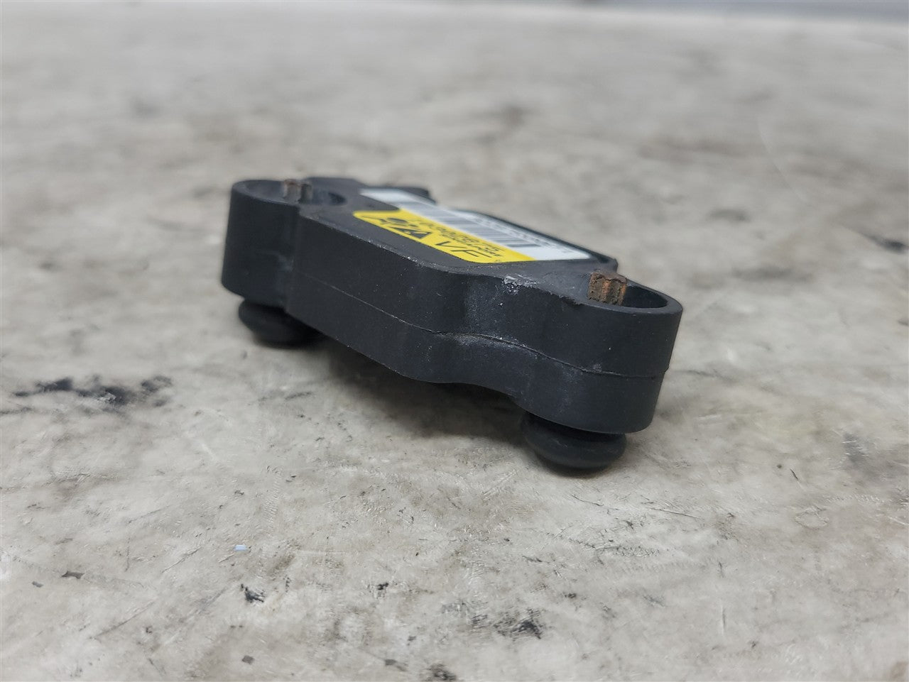 2005 CORVETTE OEM FRONT END CRASH SENSOR 10302875 34135 - image 9