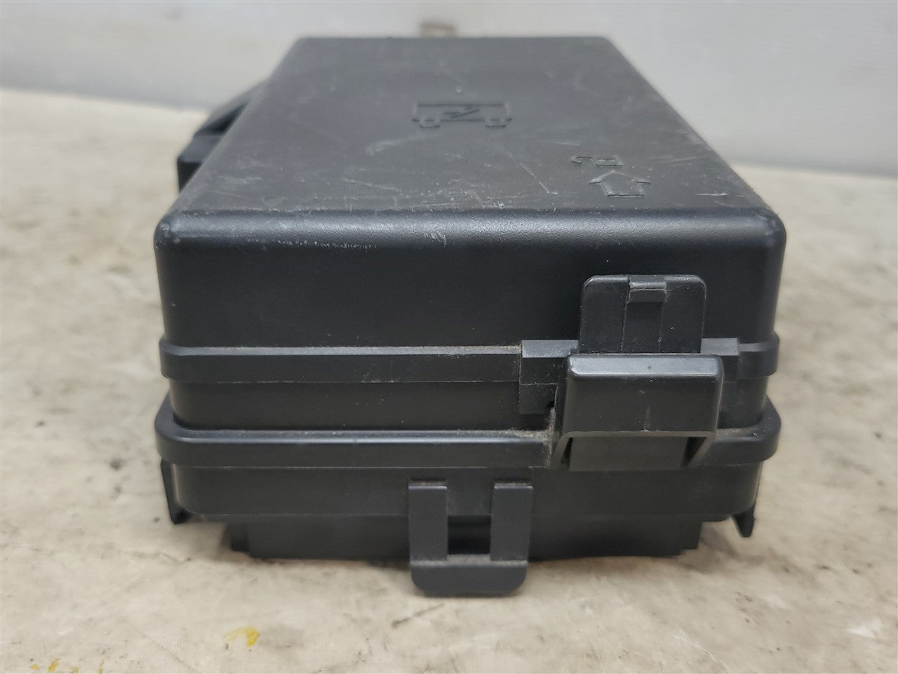 2005 CORVETTE ENGINE BAY FUSE BOX 10355736 34138 - image 5