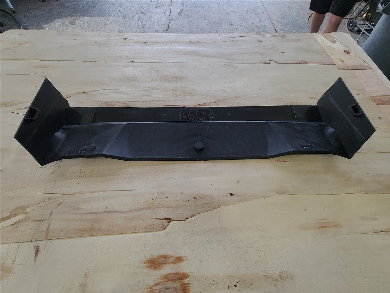 2005 CORVETTE FRONT AIR INTAKE SPLASH SHIELD 10381295 34140 - image 11