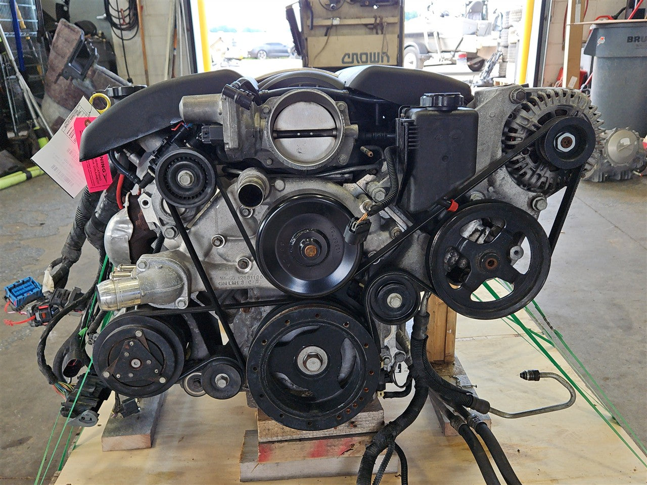 2005 CORVETTE LS2 6.0L ENGINE DROP OUT 52K W/ACCYS, WIRING, ECM, PEDAL 34141 - image 3