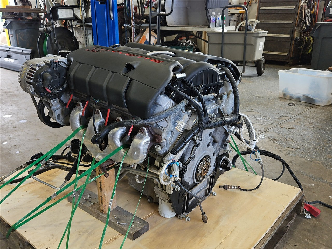 2005 CORVETTE LS2 6.0L ENGINE DROP OUT 52K W/ACCYS, WIRING, ECM, PEDAL 34141 - image 14