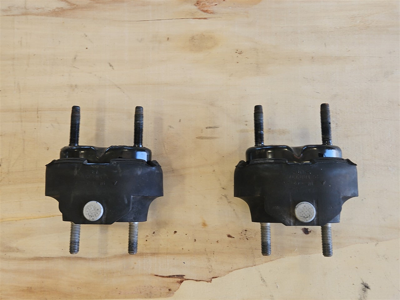 2005 CORVETTE TRANS MOUNTS PAIR LH RH 10448683 52K 34143 - image 5
