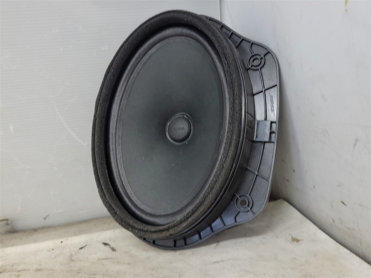 2016 CAMARO FRONT DOOR BOSE SPEAKER 23125292 34148 - image 2