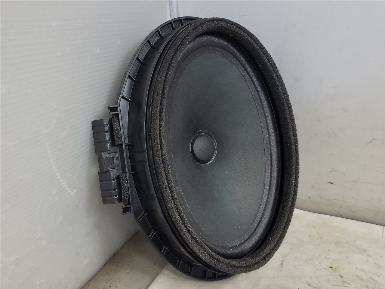 2016 CAMARO FRONT DOOR BOSE SPEAKER 23125292 34148 - image 3