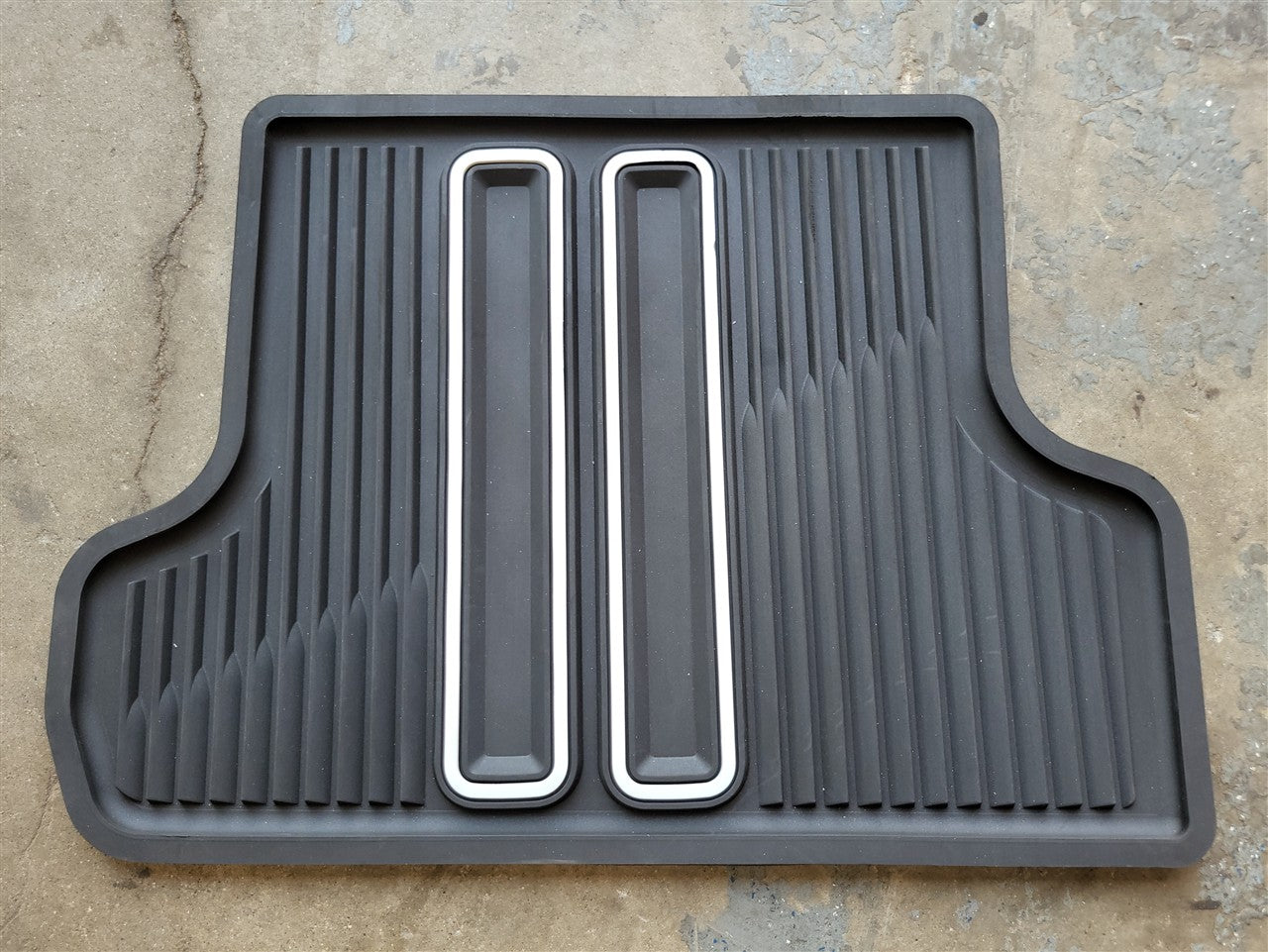 2016 CAMARO OEM GM FRONT AND REAR ALL WEATHER FLOOR MATS 34152 - image 13
