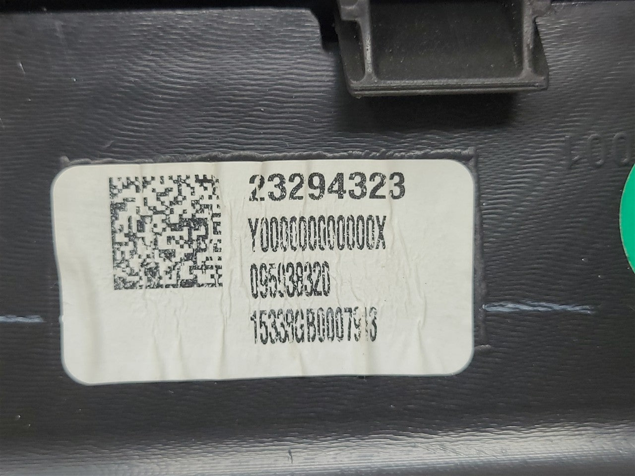 2016 CAMARO GLOVE BOX WITH LATCH BLACK 84208163 34153 - image 12