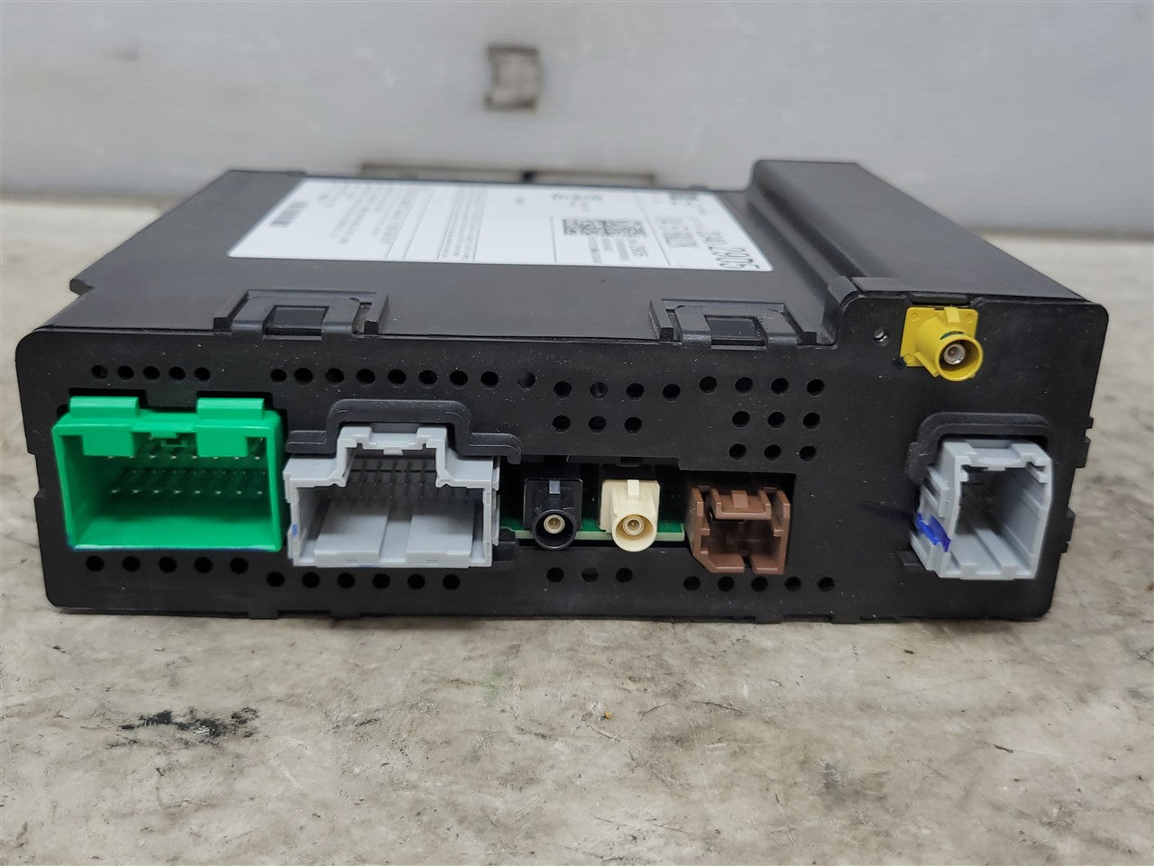 2016 CAMARO 23402905 RADIO MODULE IO6 34155 - image 1