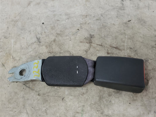 2016 CAMARO REAR SEAT BELT BUCKLE FITS LH OR RH 34161 - image 1