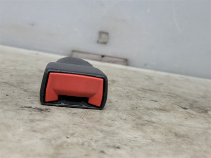 2016 CAMARO REAR SEAT BELT BUCKLE FITS LH OR RH 34161 - image 4