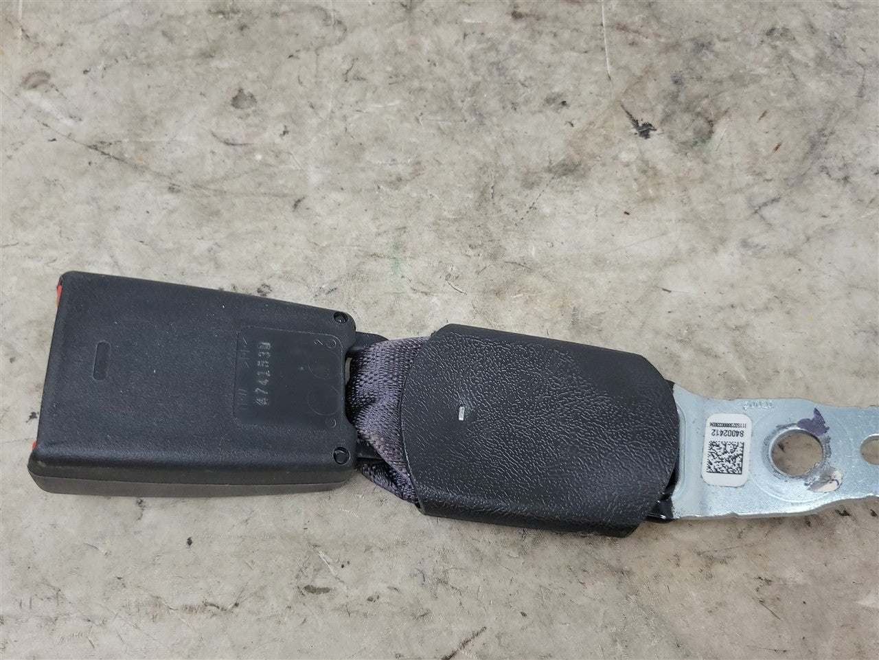 2016 CAMARO REAR SEAT BELT BUCKLE FITS LH OR RH 34161 - image 5