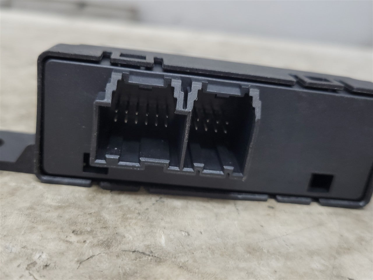 2016 CAMARO 23354668 DRIVER PARK ASSIST MODULE 34163 - image 7