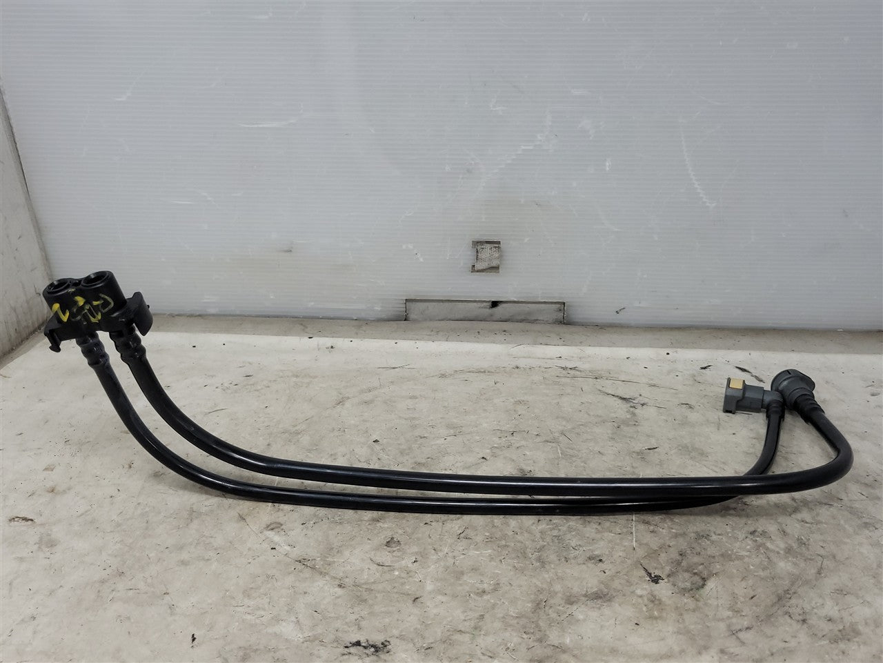 2005 CORVETTE RH FUEL FEED & RETURN IN TANK FUEL LINE PIPE HOSES 19431776 34177 - image 1