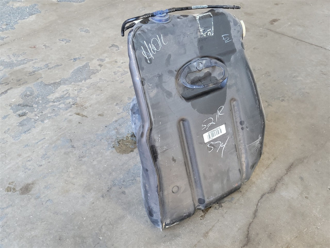 2005 CORVETTE RH PASSENGER GAS FUEL TANK 10310017 34178 - image 6