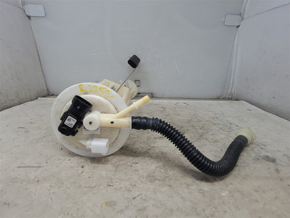 RH FUEL TANK TRANSFER PUMP ASSEMBLY 34179 - image 1
