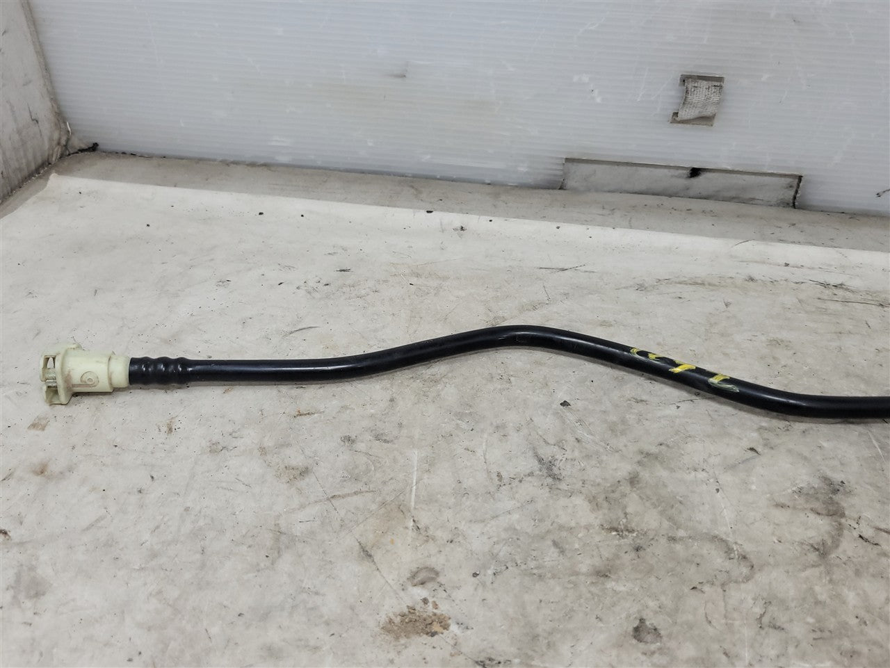 2005 CORVETTE FUEL TANK EVAP LINE BREATHER 25899613 34182 - image 3