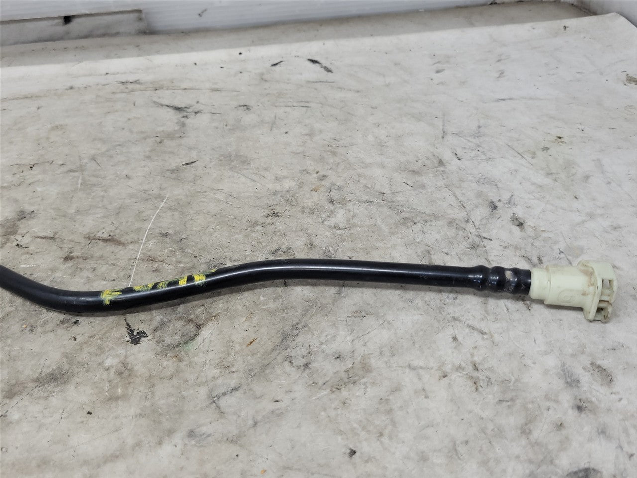 2005 CORVETTE FUEL TANK EVAP LINE BREATHER 25899613 34182 - image 4