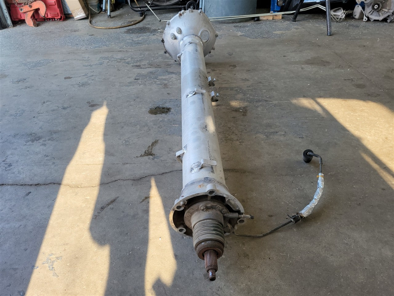 2005 CORVETTE TORQUE TUBE DRIVE SHAFT MANUAL 52K MILES NICE CONDITION 34185 - image 8