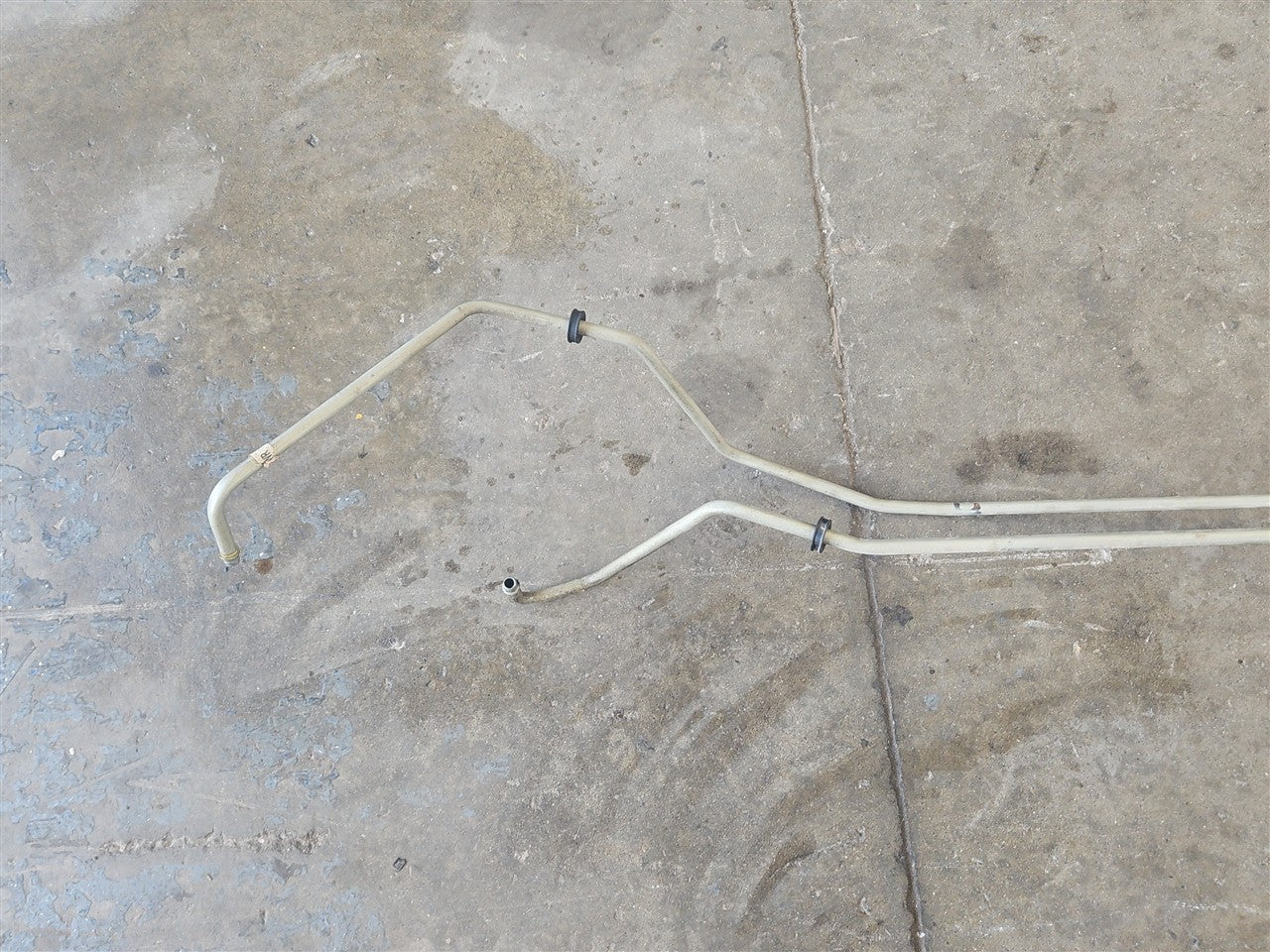 2005 CORVETTE MT MANUAL TRANS COOLER LINES FULL SET 34192 - image 5