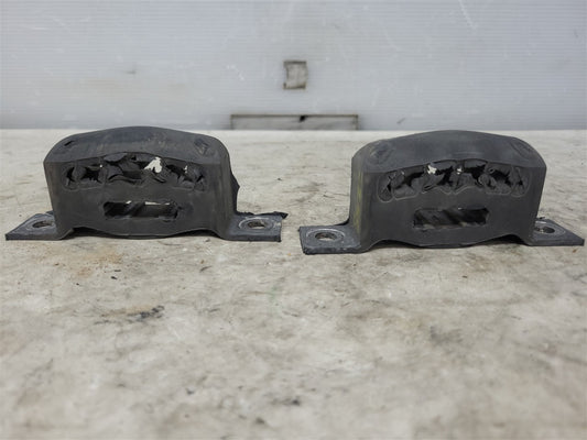 1999 CORVETTE OEM REAR EXHAUST MUFFLER HANGER RUBBER MOUNT PAIR LH RH 34193 - image 1