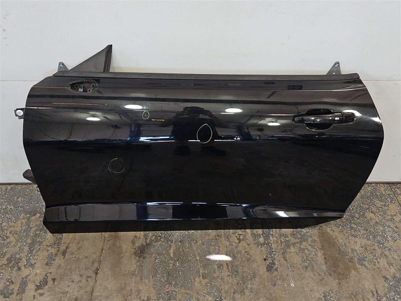 2016 CAMARO LH DOOR BLACK GBA 5P1 COUPLE PARKING DINGS 34196 - image 1