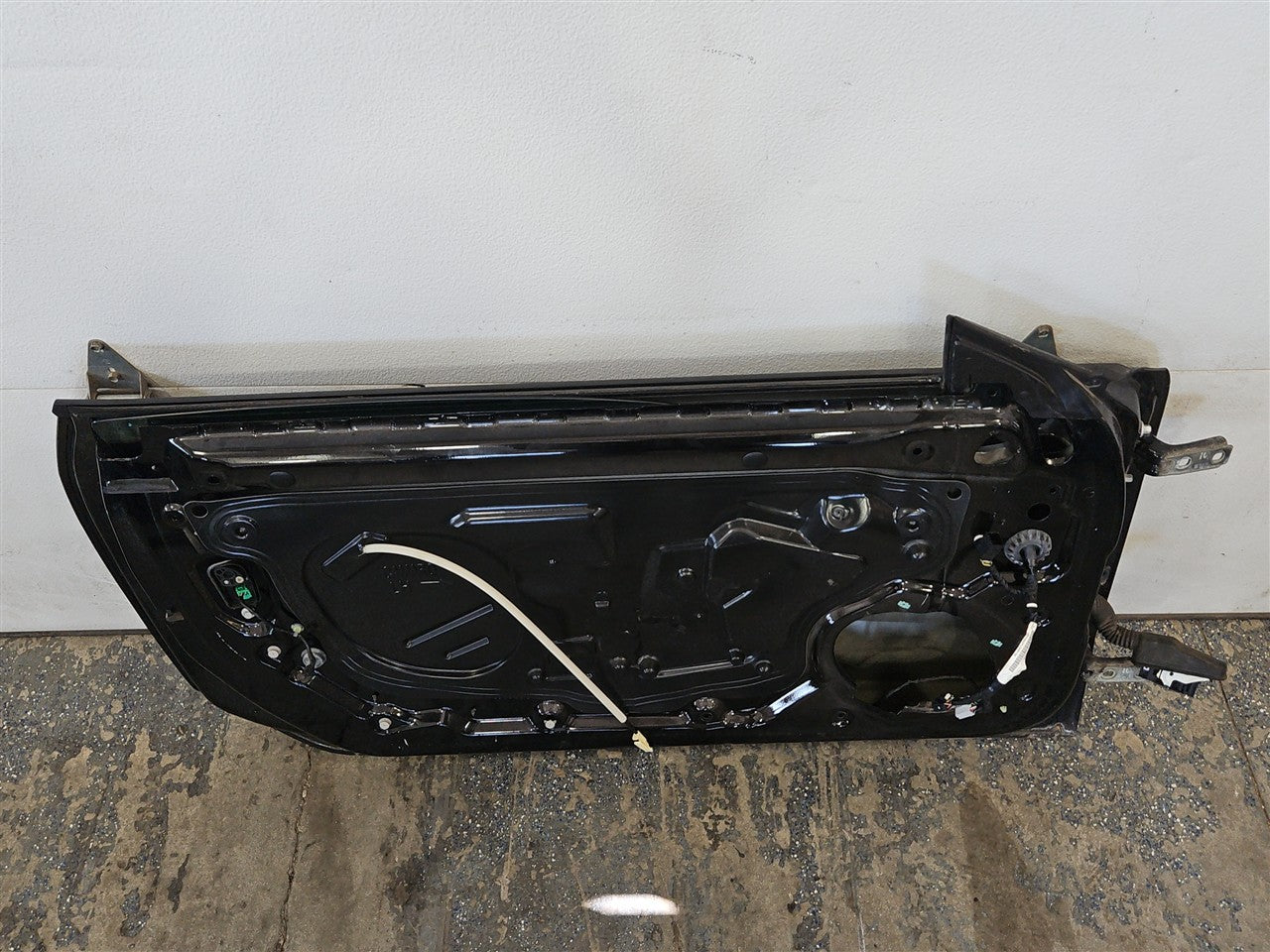 2016 CAMARO LH DOOR BLACK GBA 5P1 COUPLE PARKING DINGS 34196 - image 13
