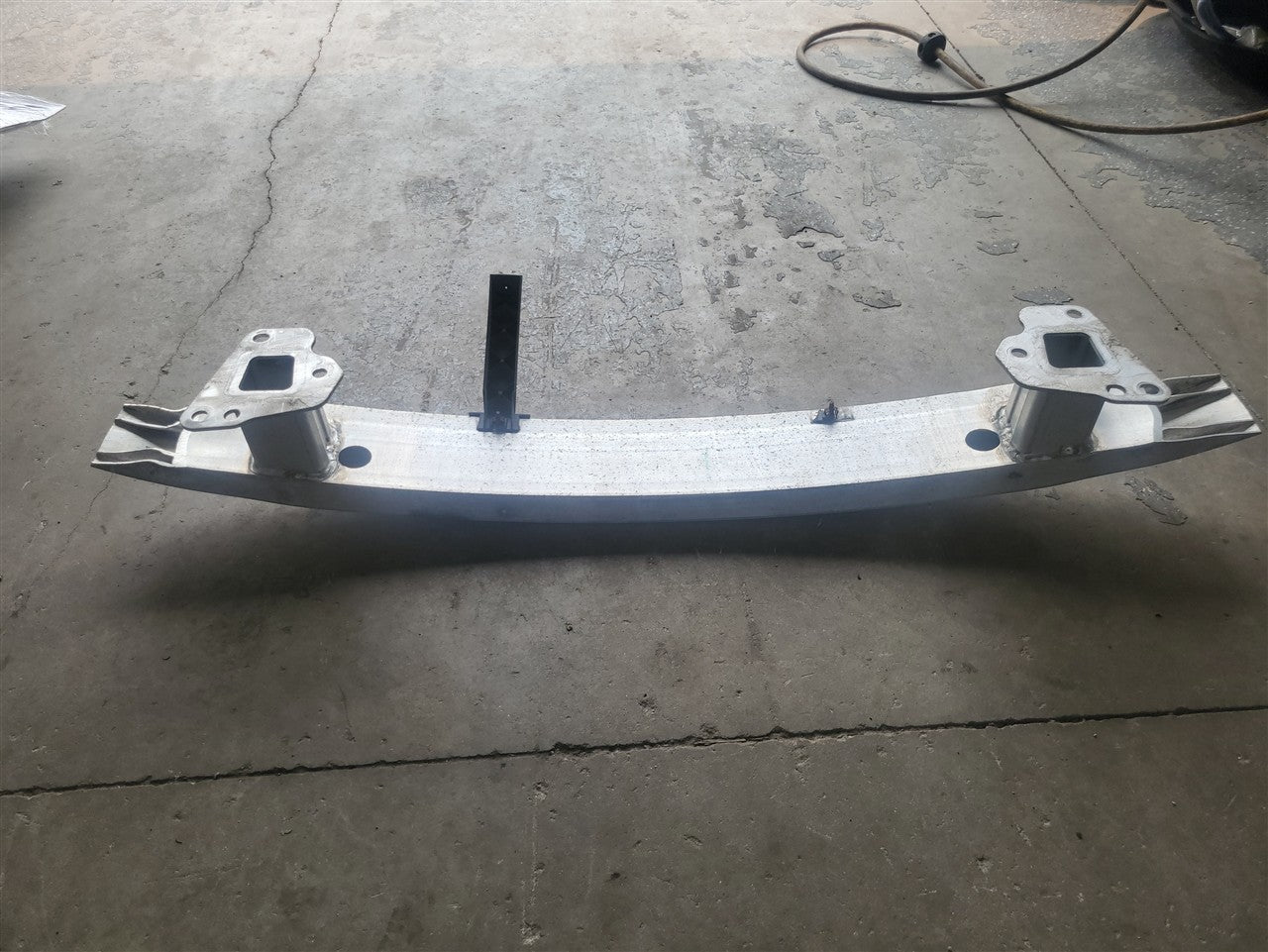 2016 CAMARO SS REAR BUMPER QUAD OUTLET BLACK GBA 4S1 34197 - image 15